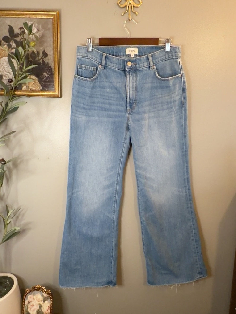 Rivete Denim Loose Flare Jeans Size 27 Light Wash Raw Hem - Picture 2 of 7
